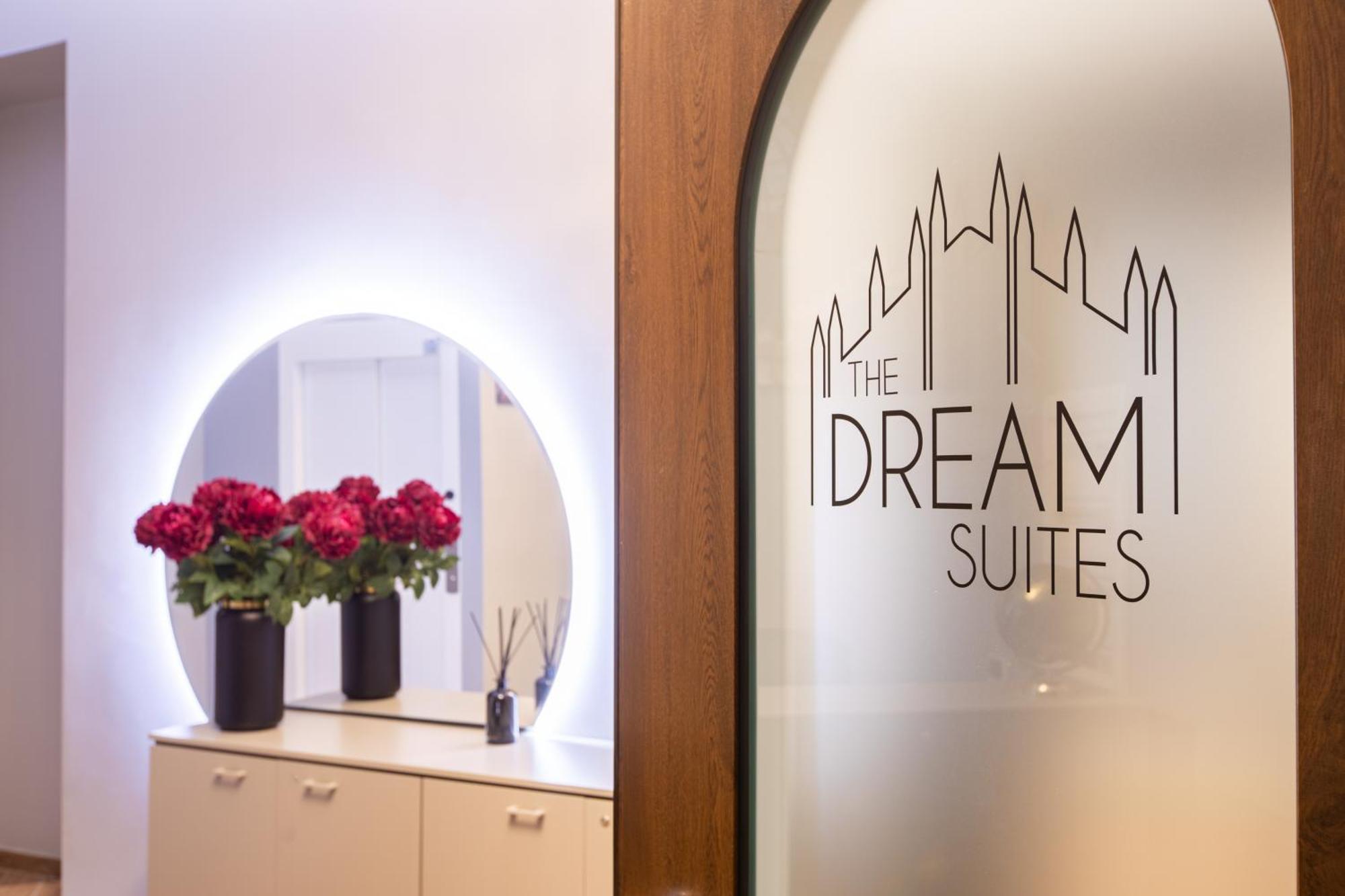 The Dream Suites Milano Eksteriør billede
